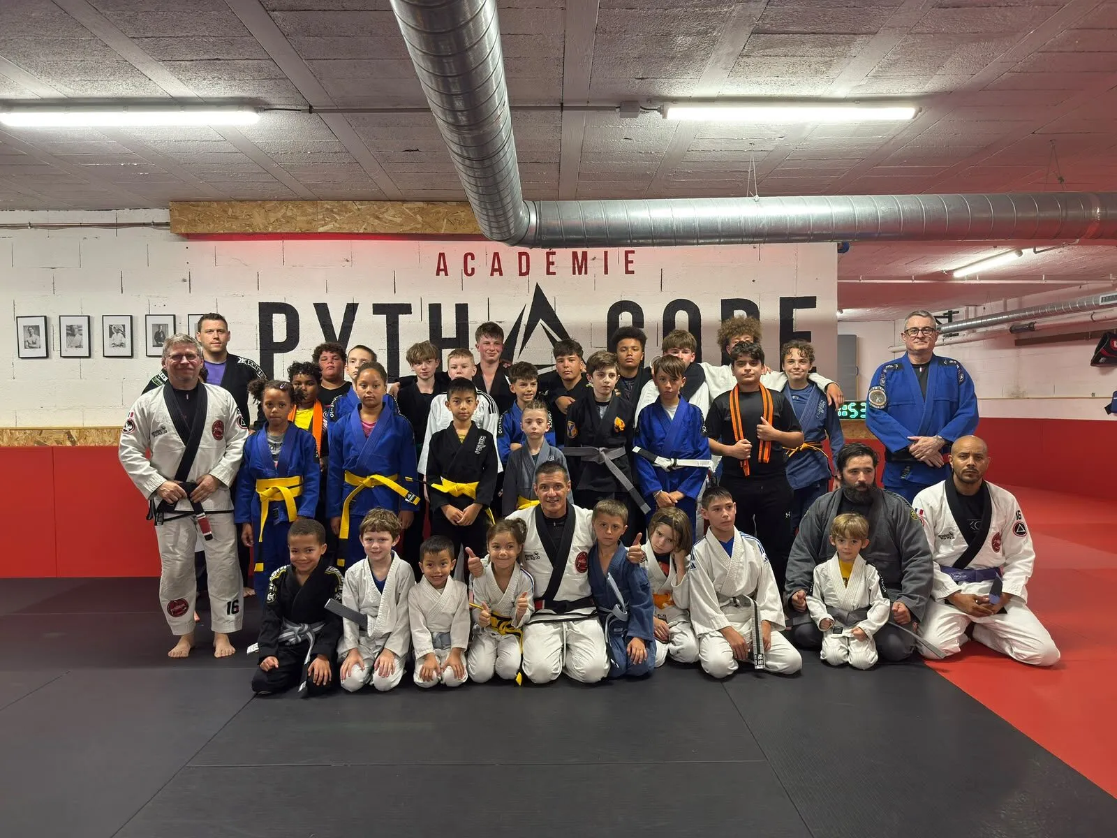 La section Kids de l’Académie Pythagore Angoulême en fin de saison 2025-2026.